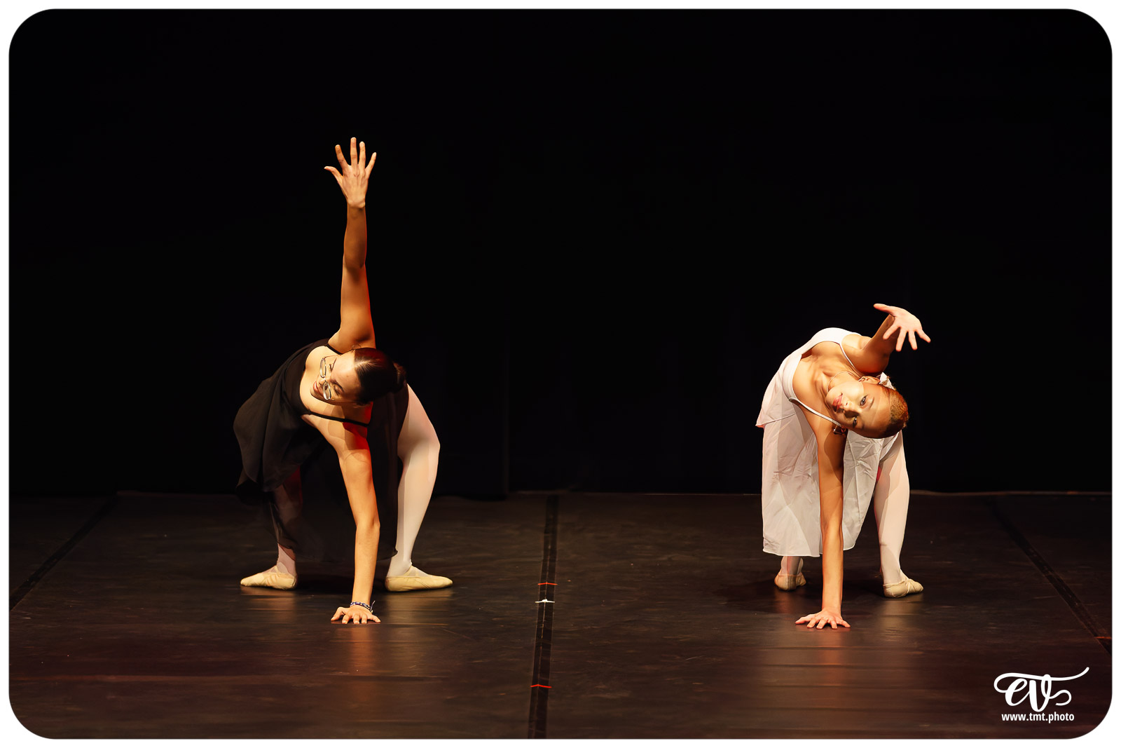 MATIERE BRUTE (CHRISTELLE DAUJEAN)